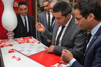  M. Anouar Maârouf (Ministre des Technologies) 