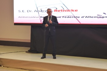  Dr. Andreas Reinicke (Ambassadeur d'Allemagne) 